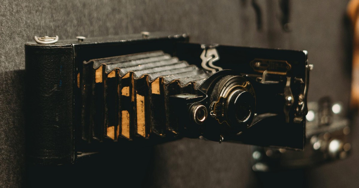 5 Pioneering Aerial Cameras That Documented the World from Above in the 1930s