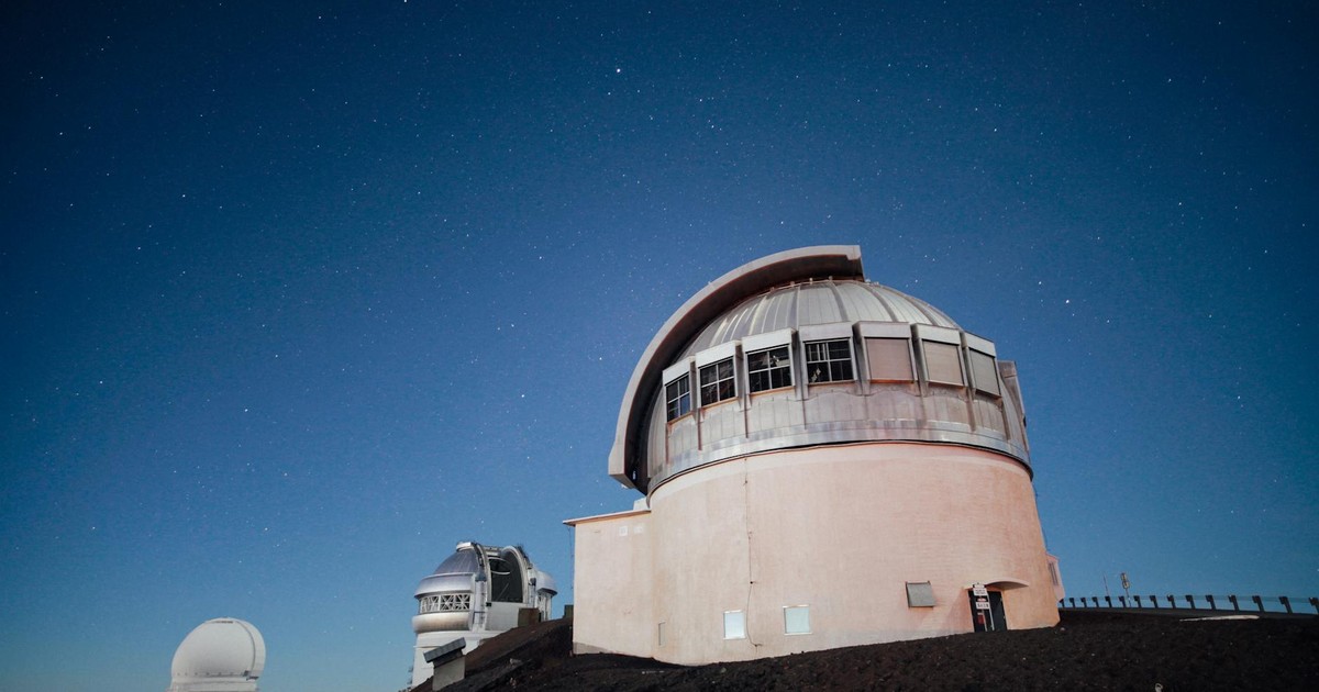 5 Pioneering Astronomical Observatories of the Victorian Era: Instruments and Discoveries
