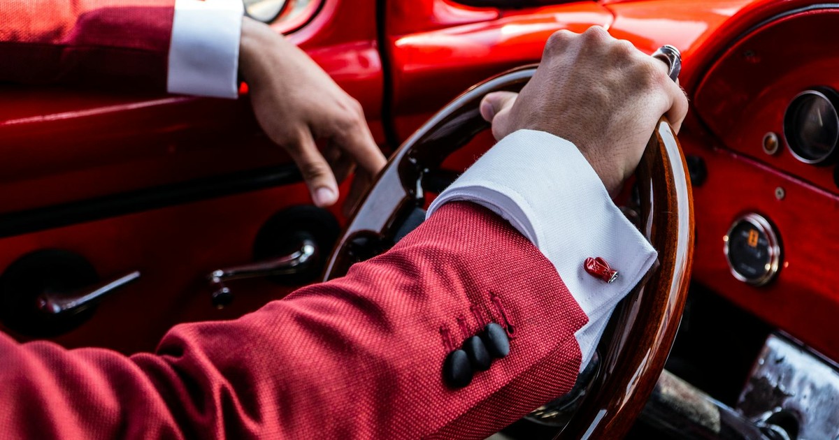 5 Essential Wardrobe Staples That Defined the Well-Appointed Gentleman’s Attire in the Edwardian Age